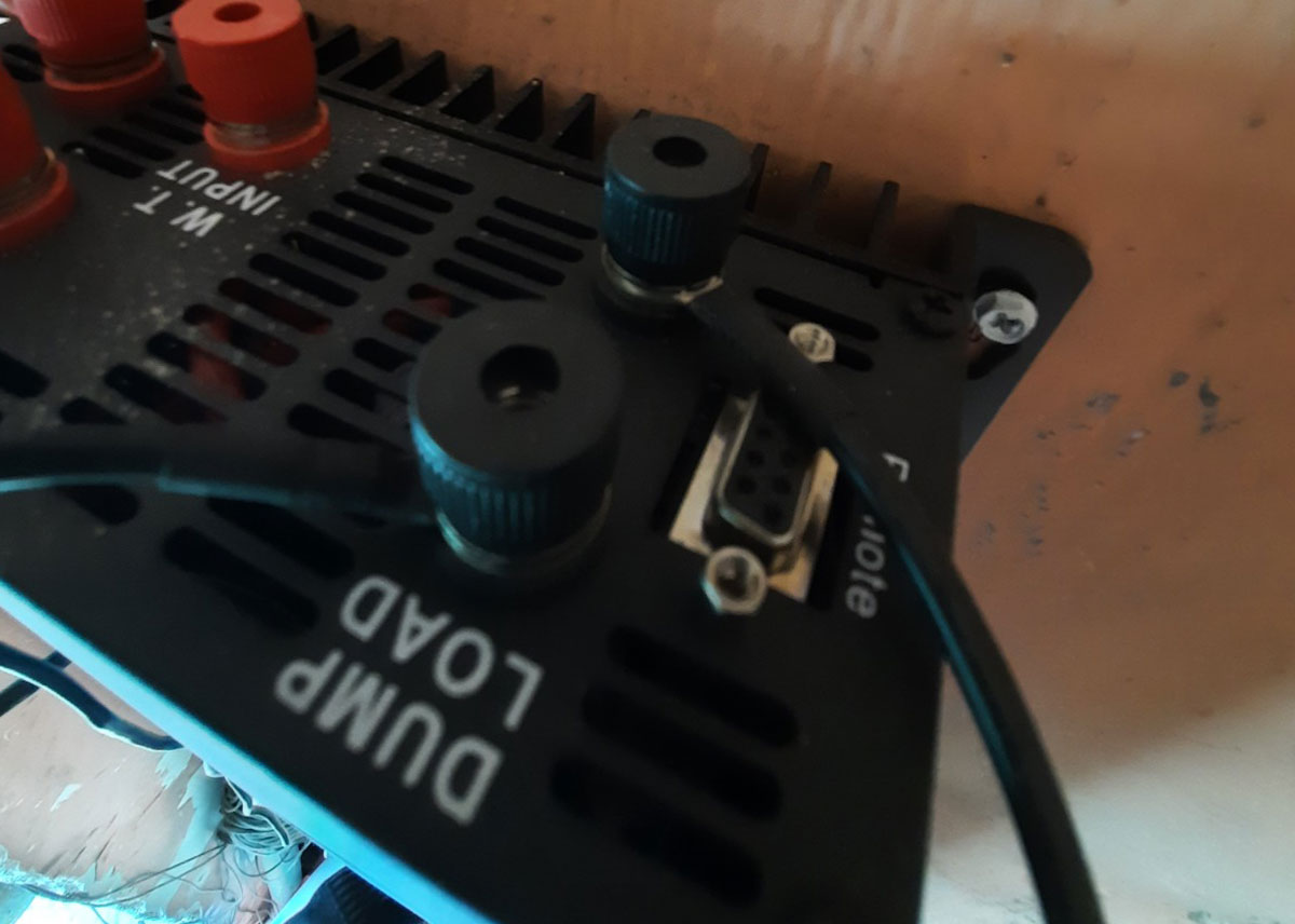 Instalacion 2 de Inversor Eólico Atado a la Red de 2kW